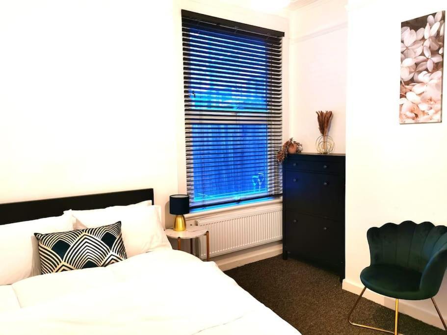 Lovely 1 Bed Flat In Trendy Peckham * London